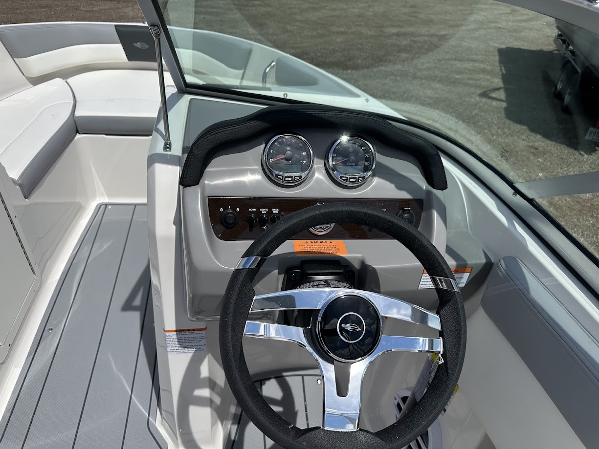 2024 Chaparral 19 SSI OB. 150HP Mercury Fourstroke! - Photo 14